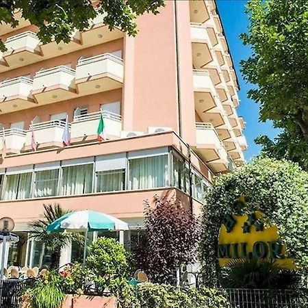 Hotel Milord 切塞纳蒂科 外观 照片