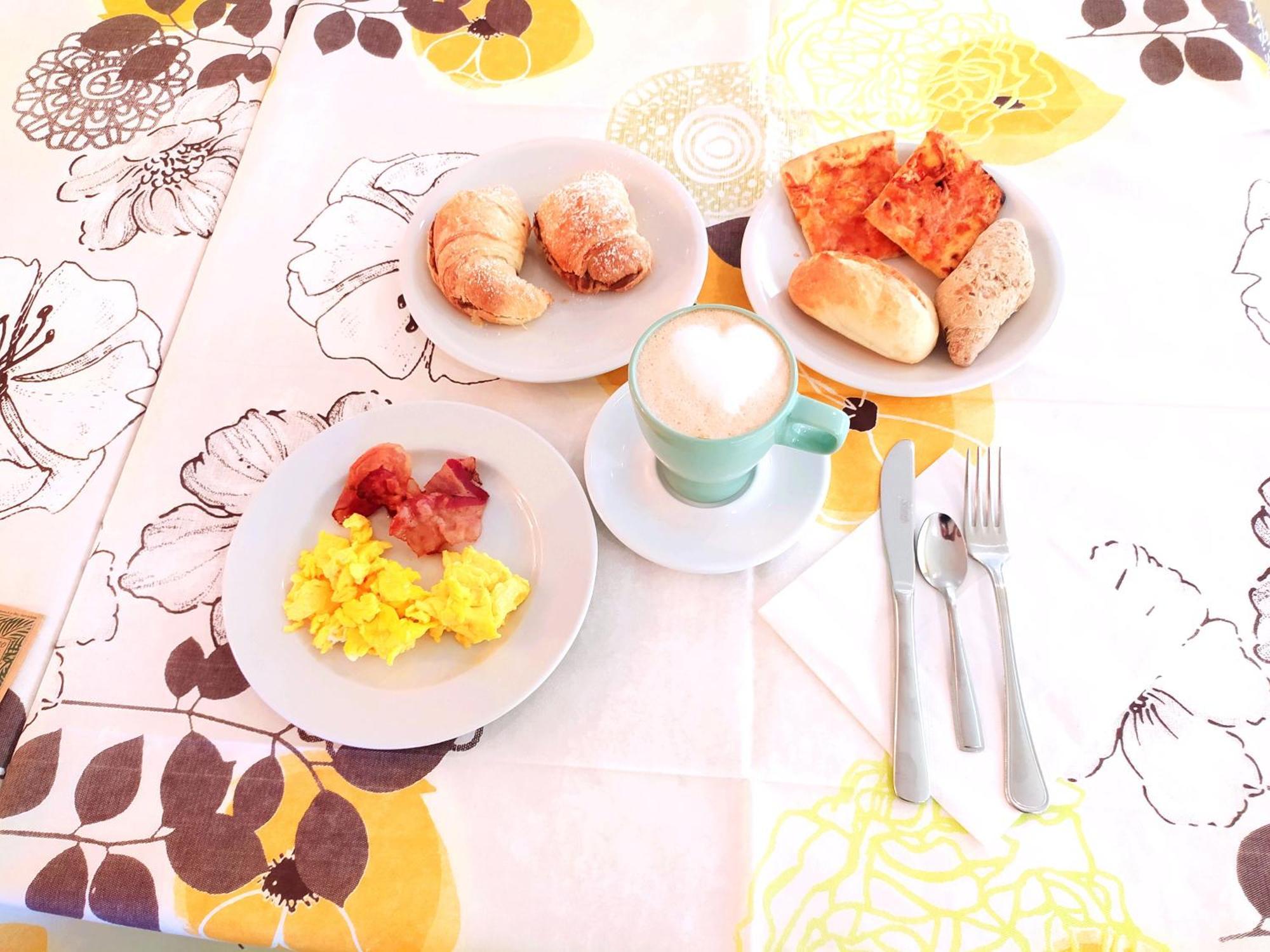 Hotel Milord 切塞纳蒂科 外观 照片